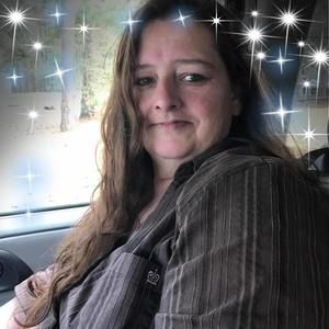 Meet your Posher, Yvonne